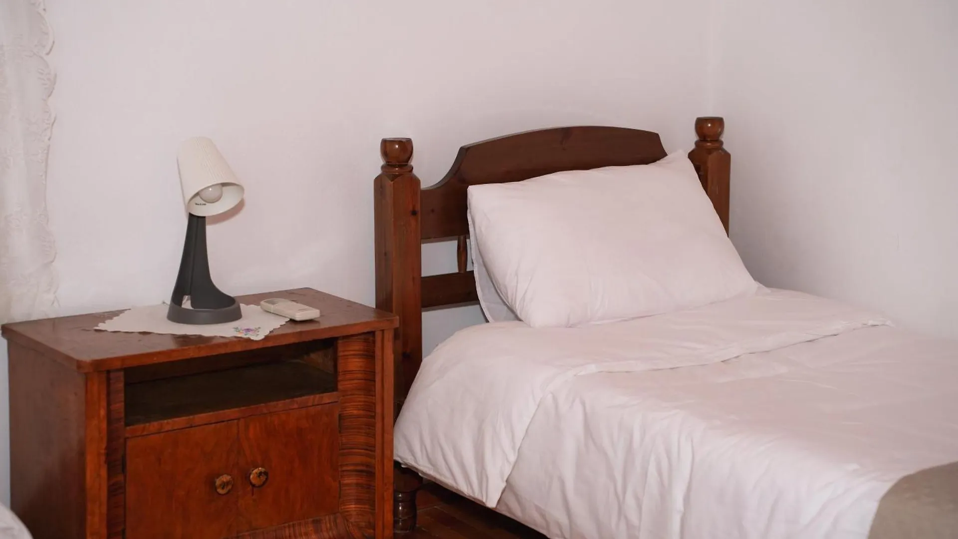 Emblematic House Apartment 2 Gjirokaster Albania
