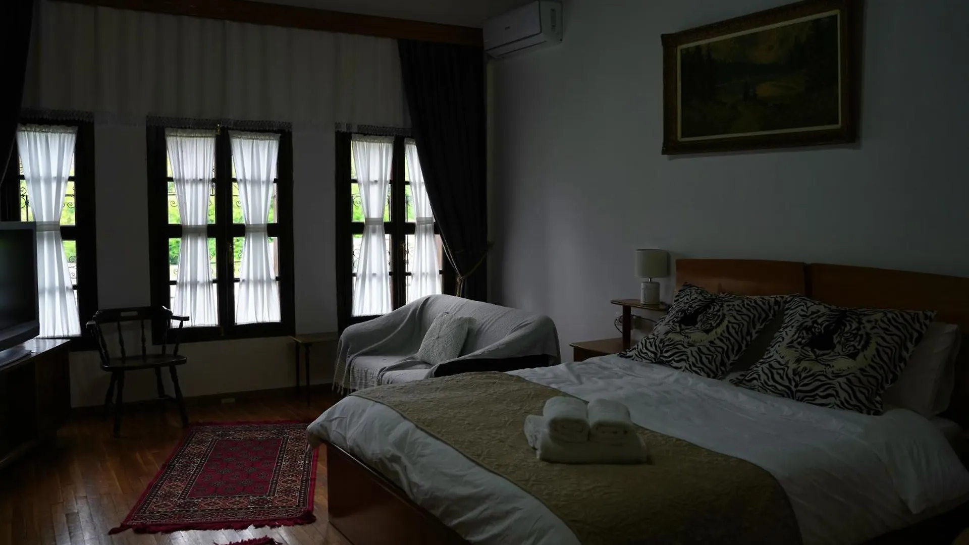 Emblematic House Apartment 2 Gjirokaster